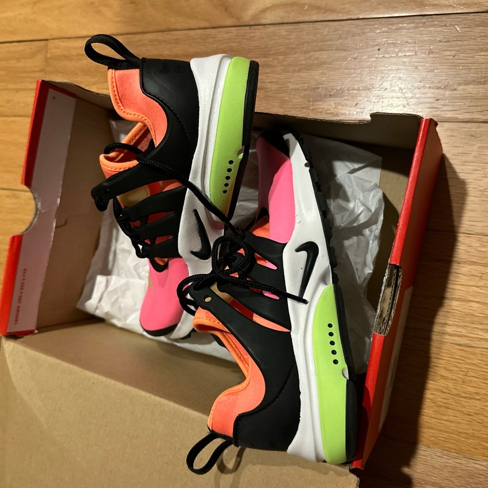 Nike Women’s Black, Pink, Orange, and Green Sneakers